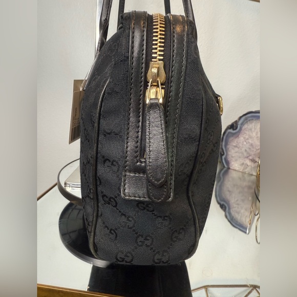 Gucci Black Canvas Shoulder Bag with GG Monogram - Picture 7 of 15